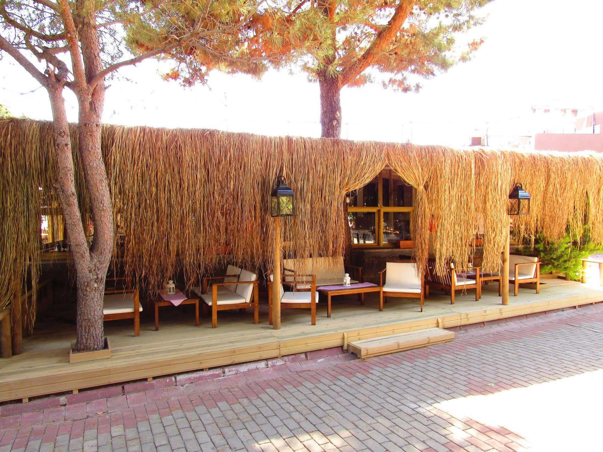 Assos Hunters Hotel (Adults Only) المظهر الخارجي الصورة