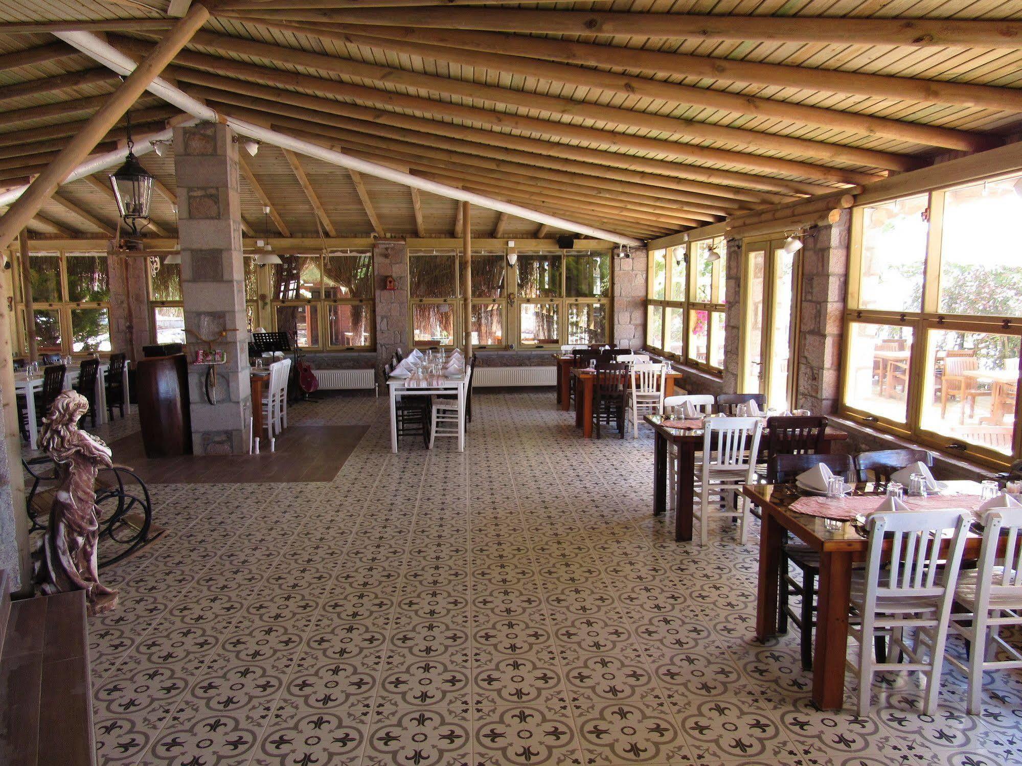 Assos Hunters Hotel (Adults Only) المظهر الخارجي الصورة